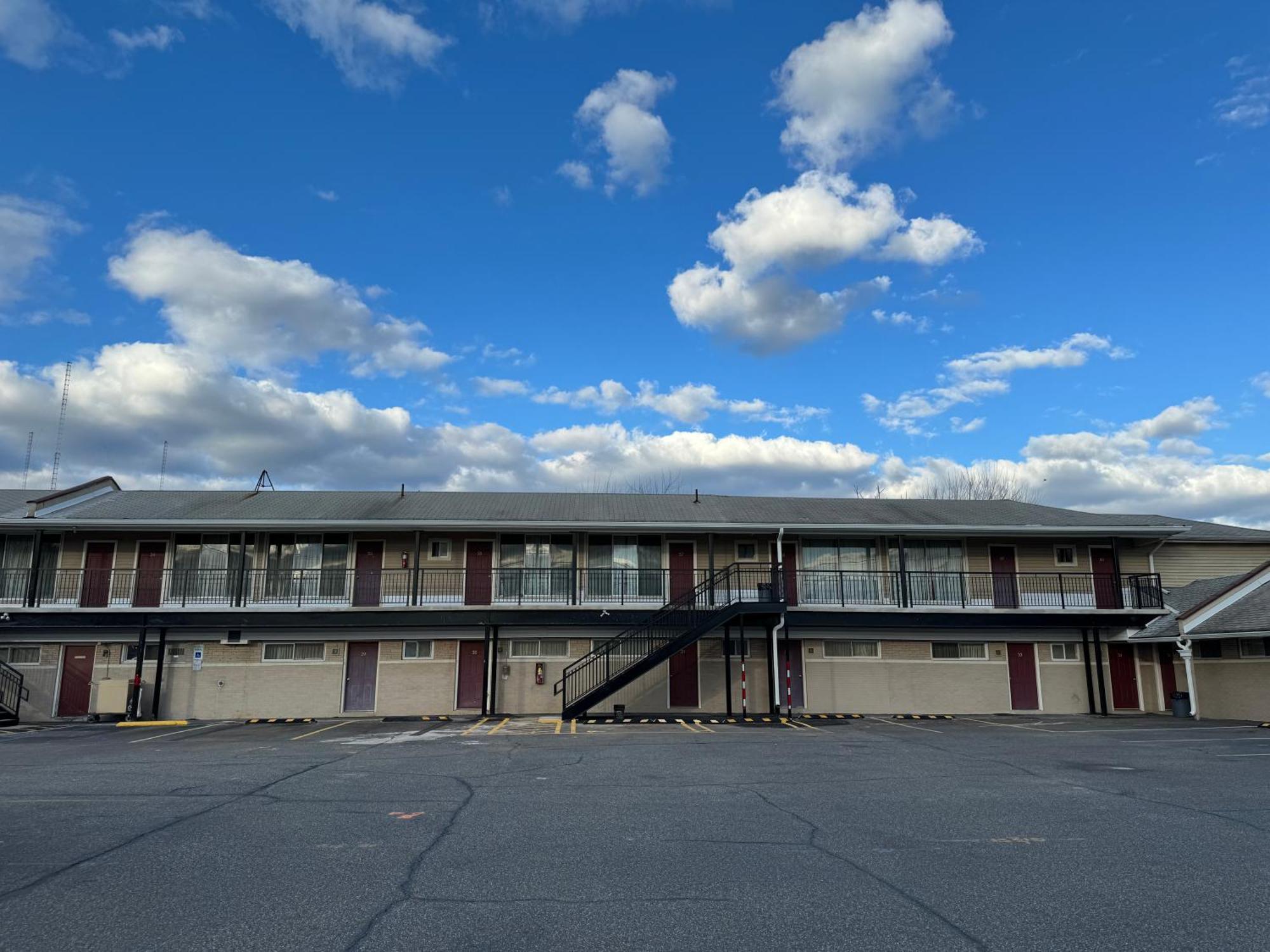 Royal Motel Secaucus Ngoại thất bức ảnh